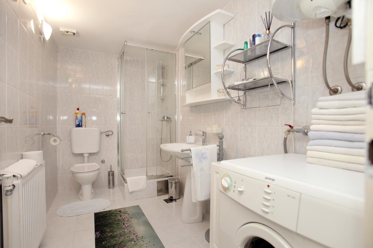 Apartment Eva Trogir Buitenkant foto