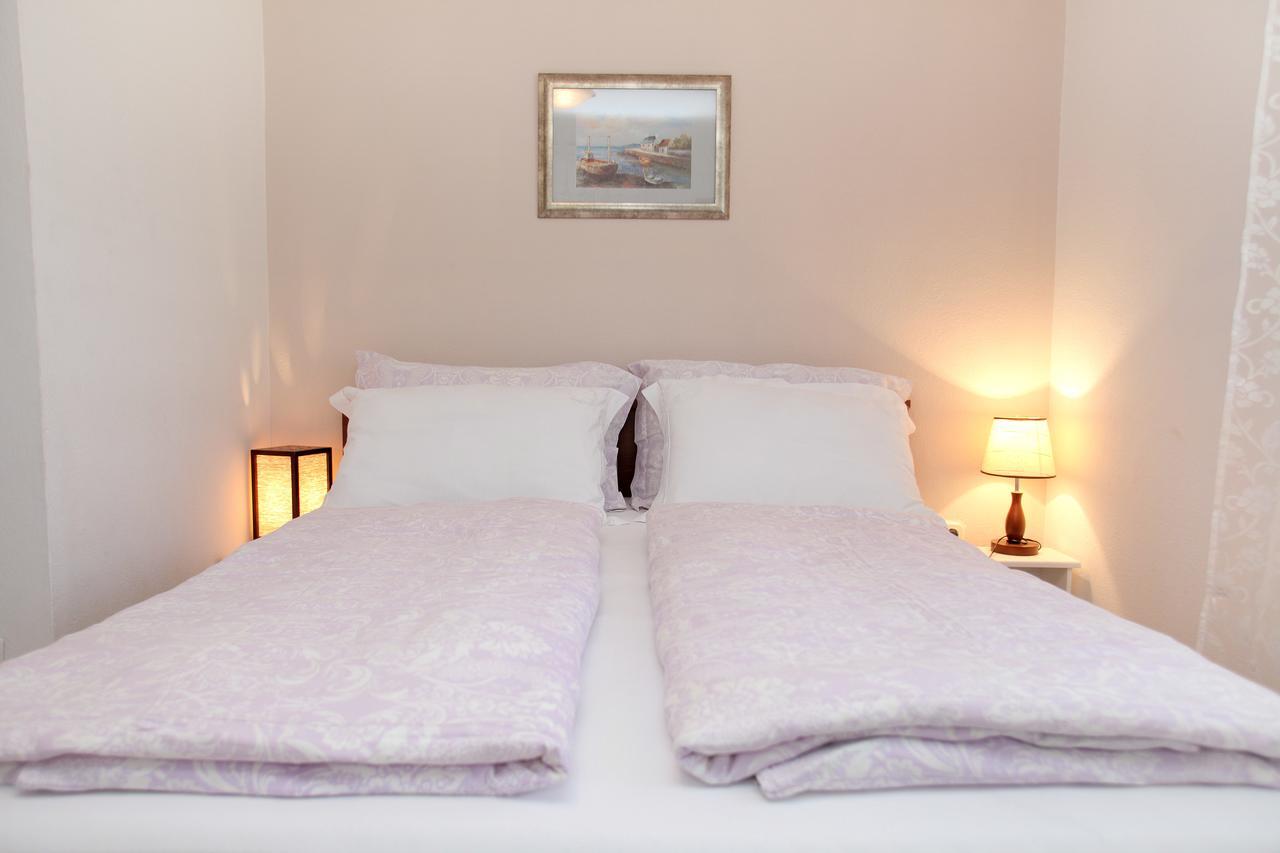 Apartment Eva Trogir Buitenkant foto