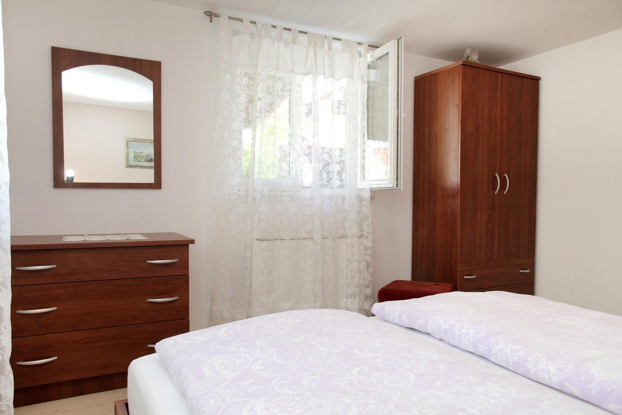 Apartment Eva Trogir Buitenkant foto